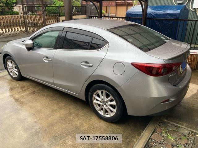 Mazda AXELA HYBRID 2015-08 7356939-4