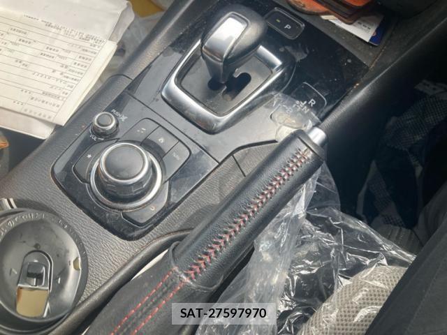 Mazda AXELA HYBRID 2013-11 7356940-16