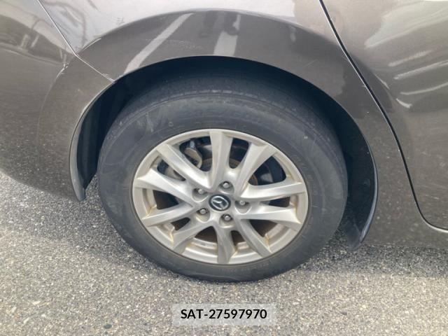Mazda AXELA HYBRID 2013-11 7356940-4