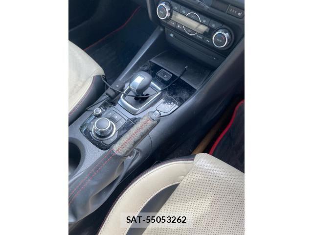 Mazda AXELA HYBRID 2014-01 7561854-19