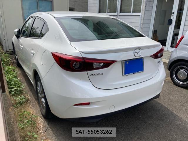 Mazda AXELA HYBRID 2014-01 7561854-3