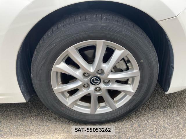 Mazda AXELA HYBRID 2014-01 7561854-8