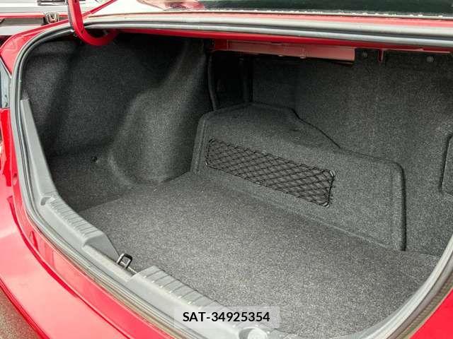 Mazda AXELA HYBRID 2013-12 7960606-13