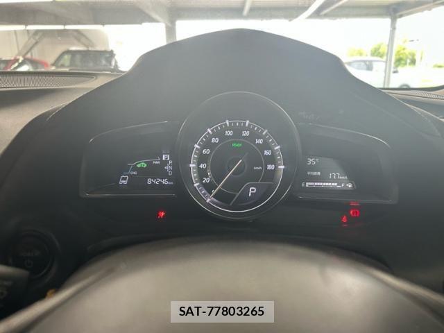 Mazda AXELA HYBRID 2013-12 8034515-13