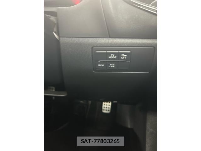 Mazda AXELA HYBRID 2013-12 8034515-14