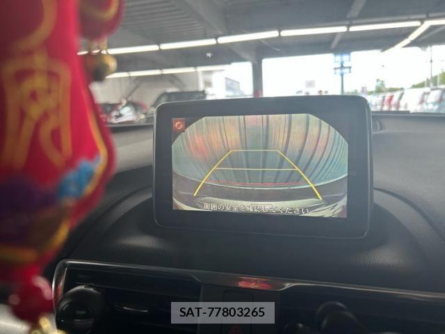 Mazda AXELA HYBRID 2013-12 8034515-22
