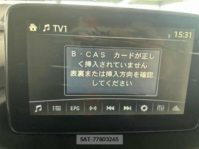 Mazda AXELA HYBRID 2013-12 8034515-23