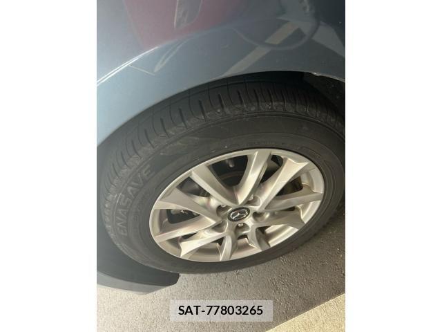 Mazda AXELA HYBRID 2013-12 8034515-7