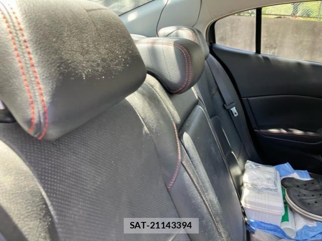 Mazda AXELA HYBRID 2014-07 8334986-11