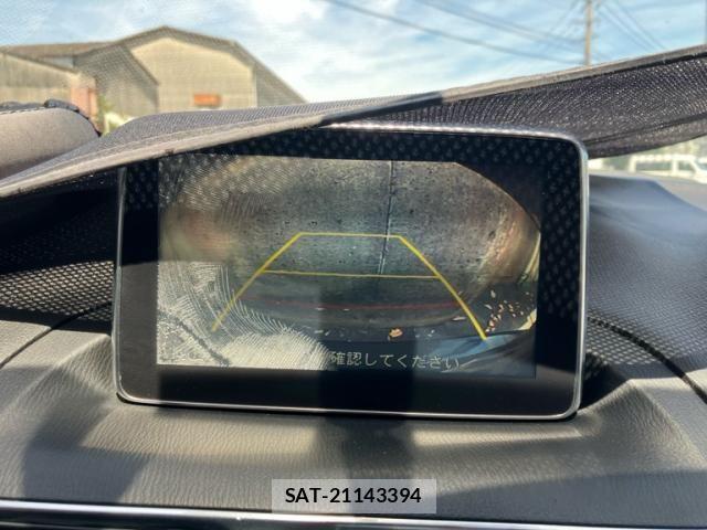 Mazda AXELA HYBRID 2014-07 8334986-16