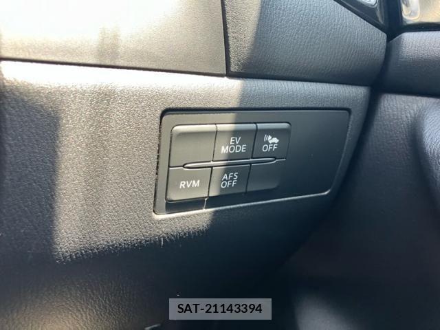 Mazda AXELA HYBRID 2014-07 8334986-20