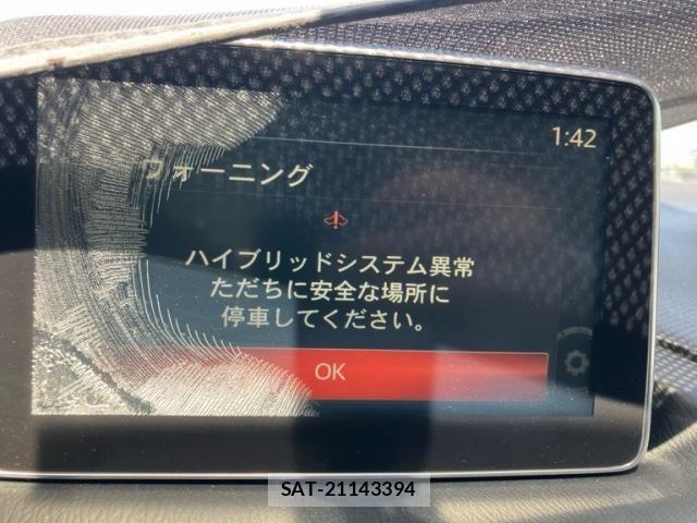 Mazda AXELA HYBRID 2014-07 8334986-23