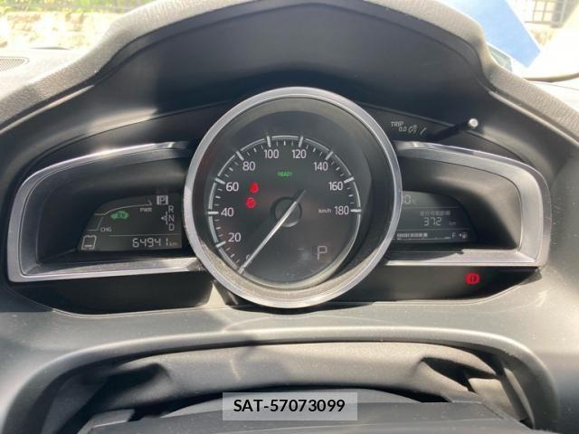 Mazda AXELA HYBRID 2016-07 8334984-13