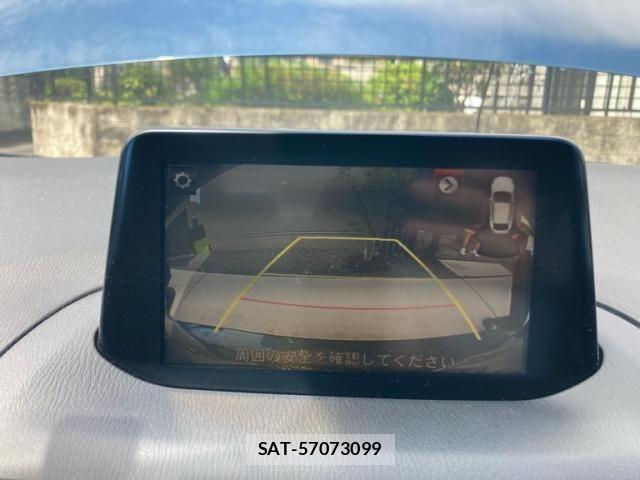 Mazda AXELA HYBRID 2016-07 8334984-15