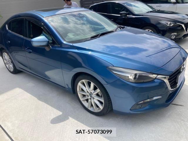 Mazda AXELA HYBRID 2016-07 8334984-1
