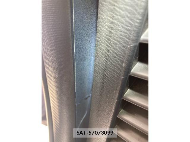 Mazda AXELA HYBRID 2016-07 8334984-26