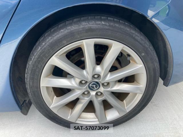 Mazda AXELA HYBRID 2016-07 8334984-6