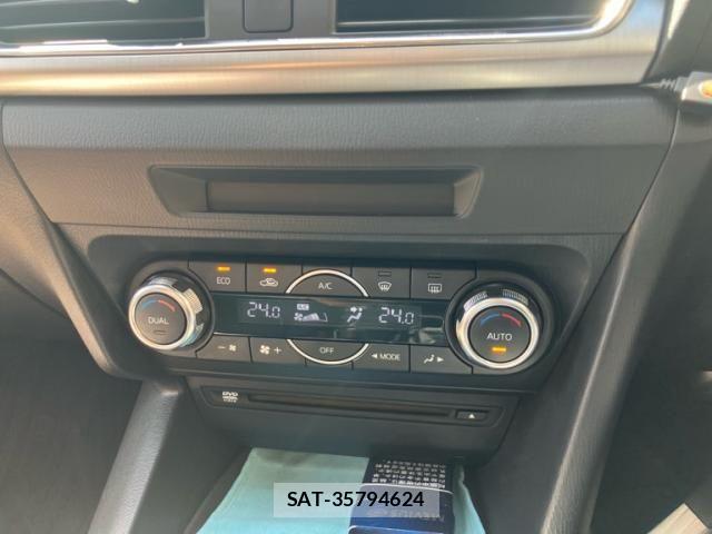 Mazda AXELA HYBRID 2014-03 8364876-21
