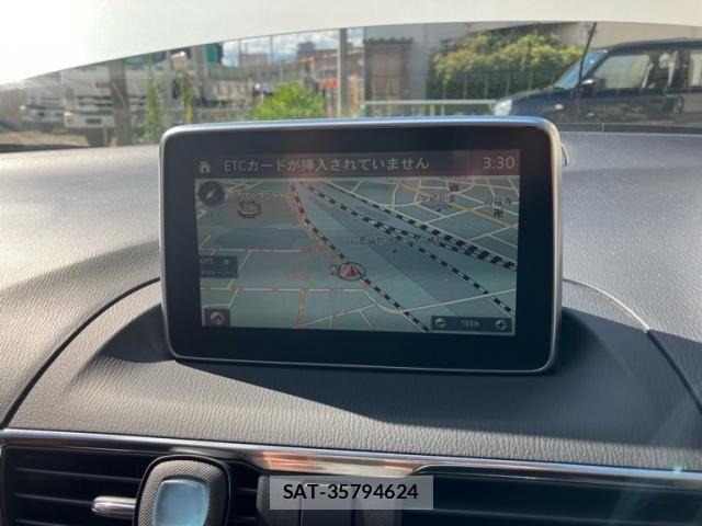 Mazda AXELA HYBRID 2014-03 8364876-23