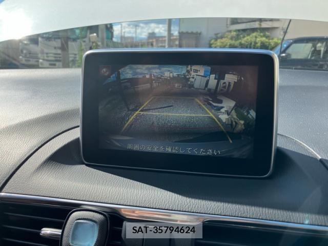 Mazda AXELA HYBRID 2014-03 8364876-24