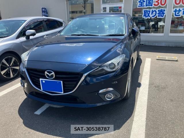 Mazda AXELA HYBRID 2013-12 8523681-0