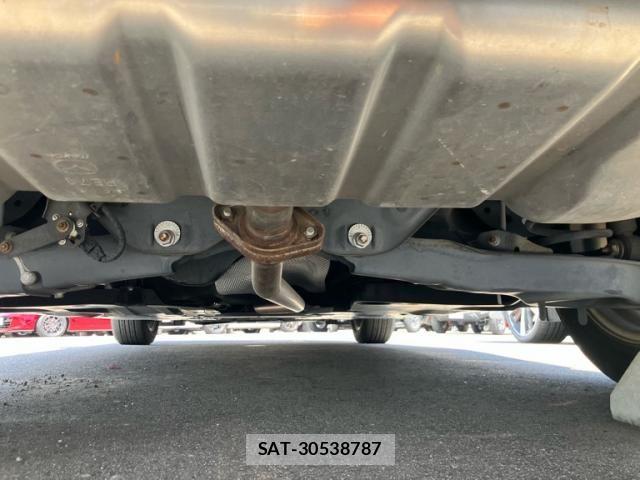 Mazda AXELA HYBRID 2013-12 8523681-14