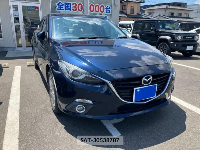 Mazda AXELA HYBRID 2013-12 8523681-2