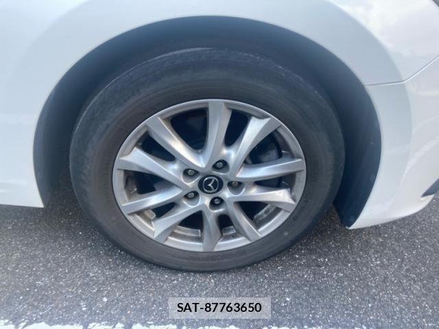 Mazda AXELA HYBRID 2015-12 8658126-6