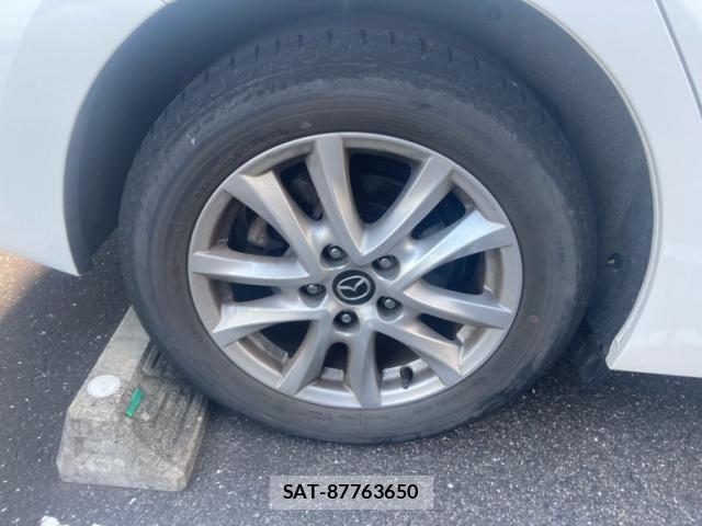 Mazda AXELA HYBRID 2015-12 8658126-7