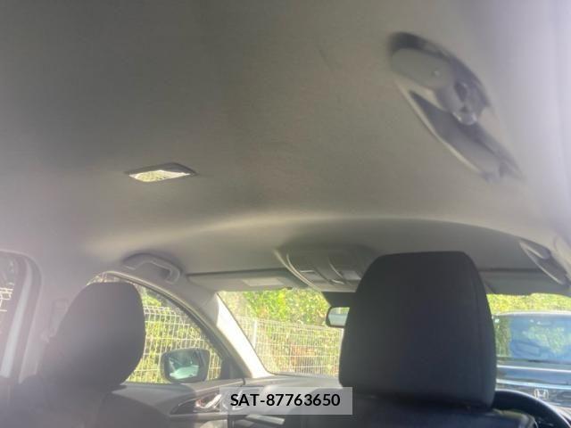 Mazda AXELA HYBRID 2015-12 8658126-9
