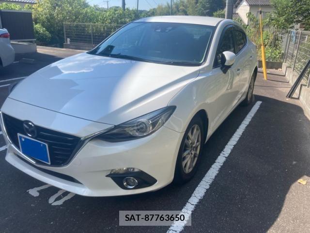 Mazda AXELA HYBRID 2015-12 8658126-1