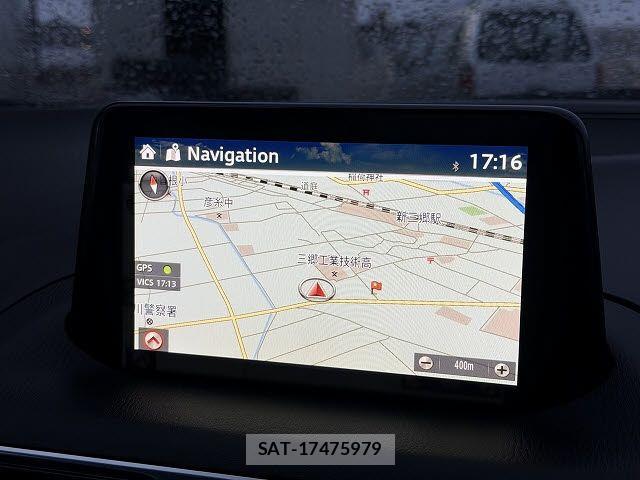 Mazda AXELA 2017-03 3903828-13