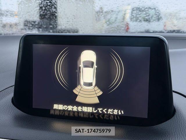 Mazda AXELA 2017-03 3903828-15