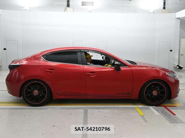 Mazda AXELA 2015-07 8119960-5