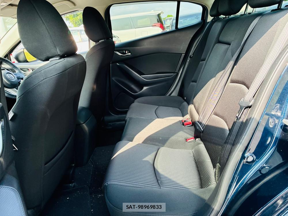 Mazda AXELA 2015-09 8119962-9