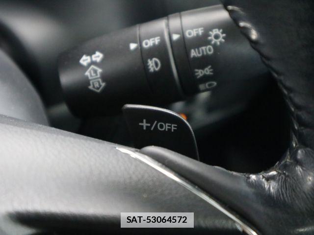 Mazda AXELA SPORT 2018-04 2006547-22
