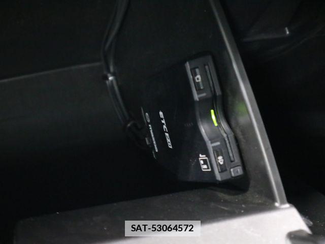 Mazda AXELA SPORT 2018-04 2006547-26