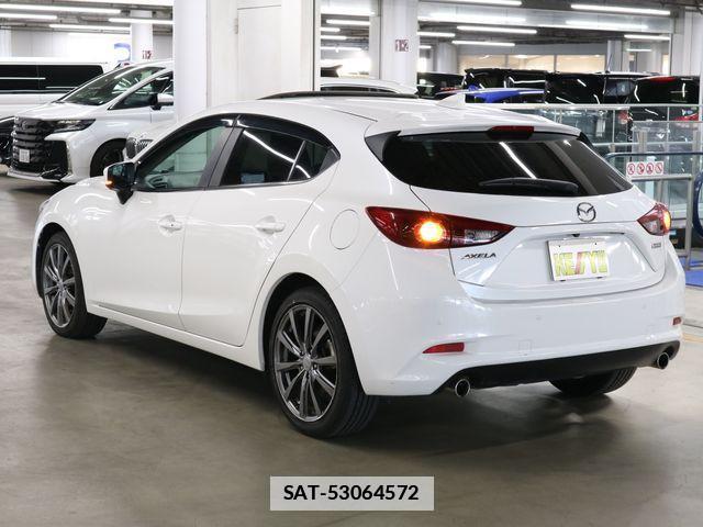 Mazda AXELA SPORT 2018-04 2006547-6