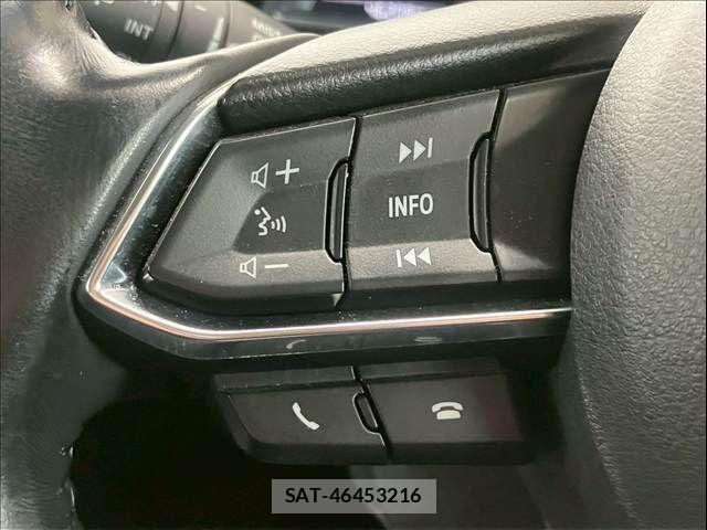 Mazda AXELA SPORT 2017-03 4108409-10