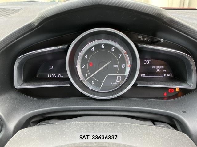 Mazda AXELA SPORT 2015-02 7687995-10