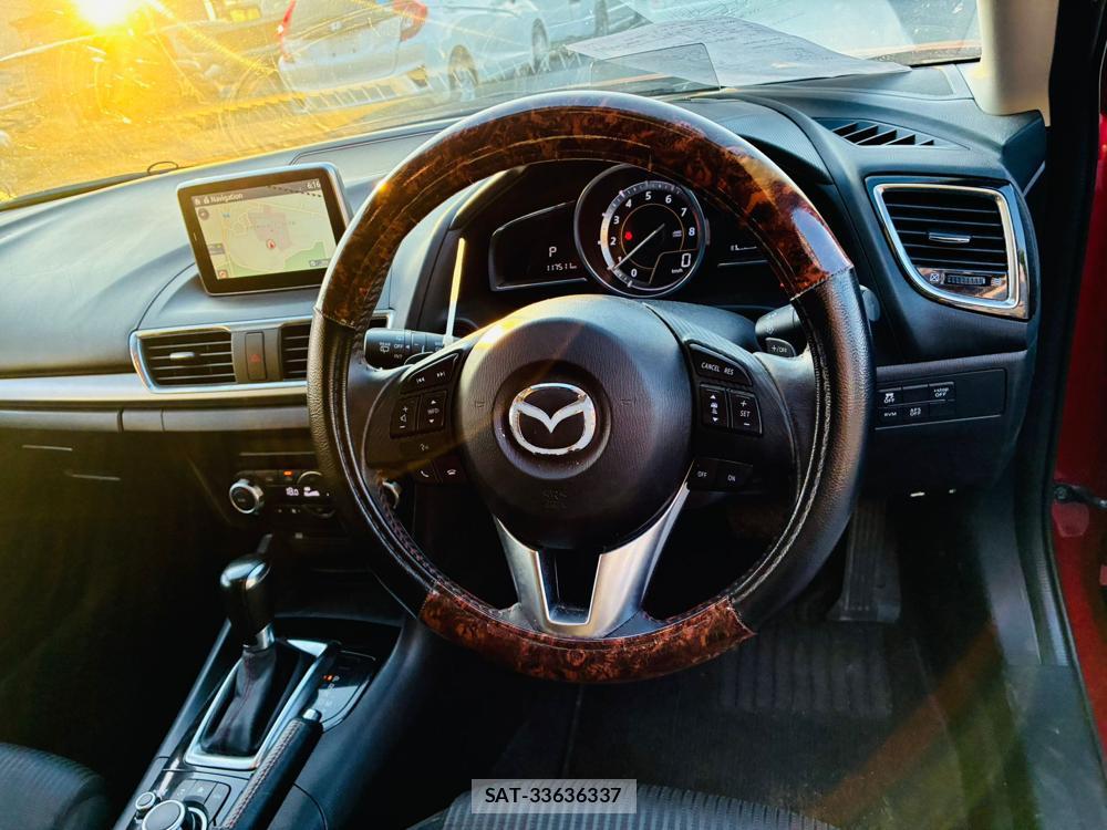 Mazda AXELA SPORT 2015-02 7687995-12