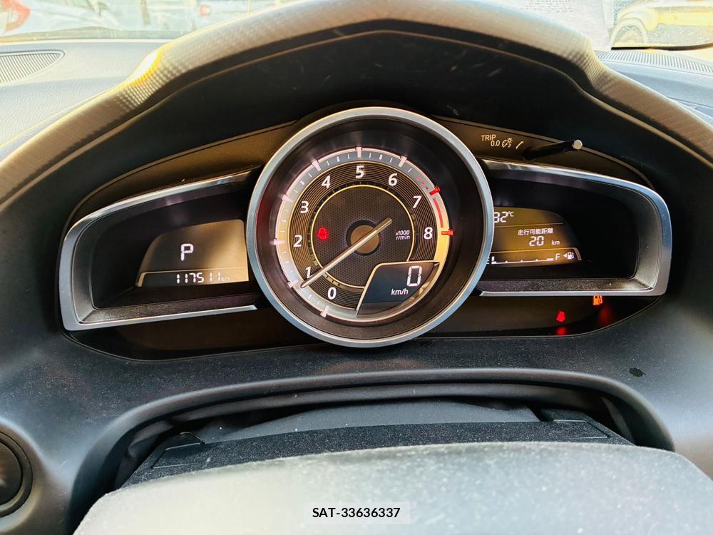 Mazda AXELA SPORT 2015-02 7687995-14