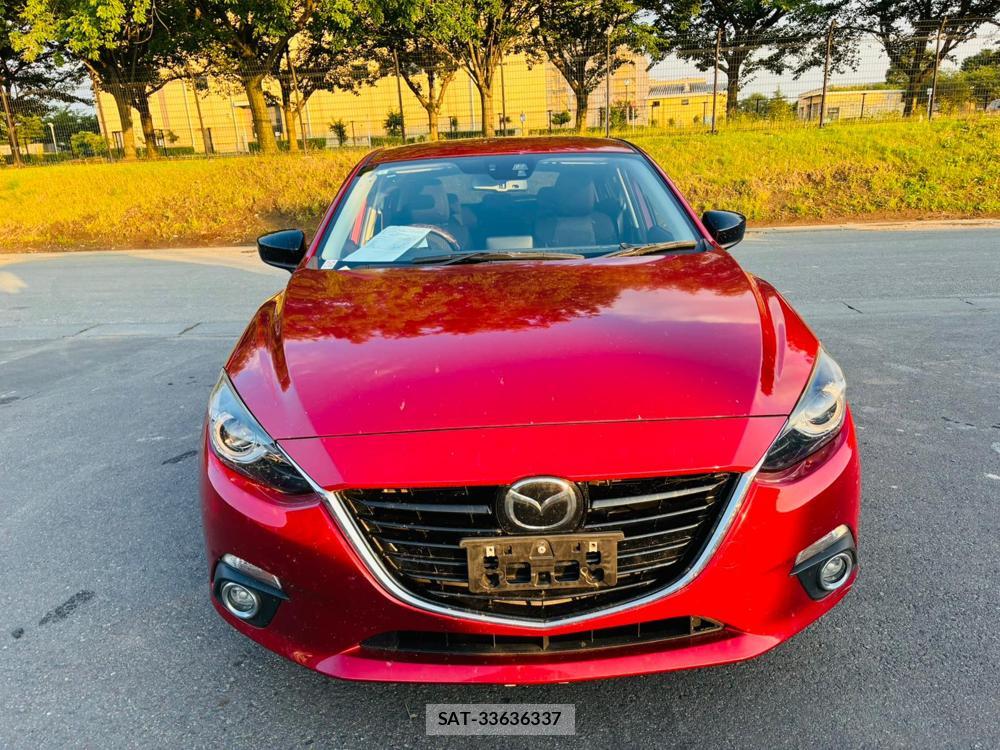 Mazda AXELA SPORT 2015-02 7687995-7