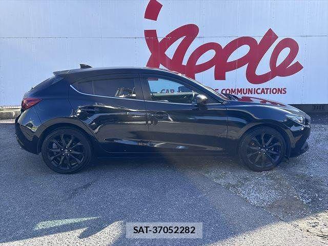 Mazda AXELA SPORT 2015-11 519204-13