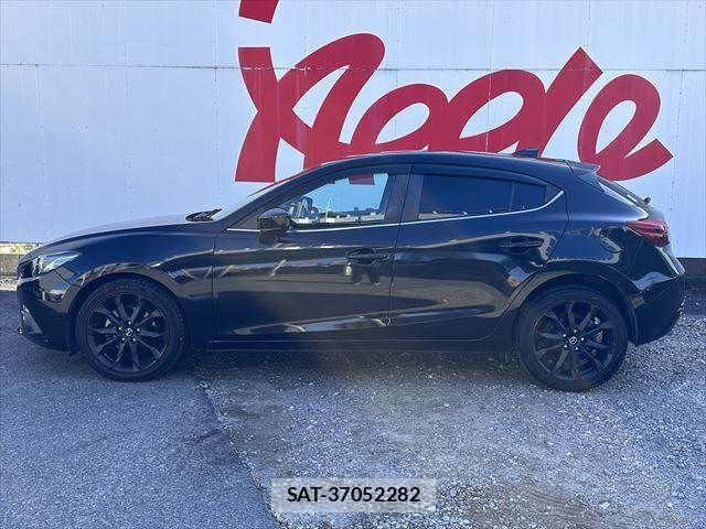 Mazda AXELA SPORT 2015-11 519204-17