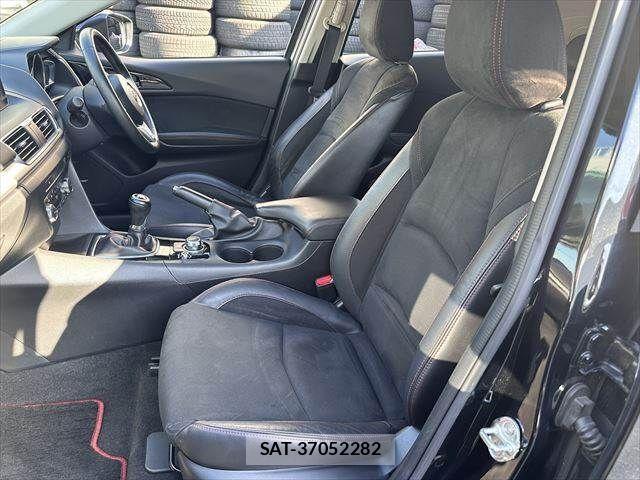 Mazda AXELA SPORT 2015-11 519204-29