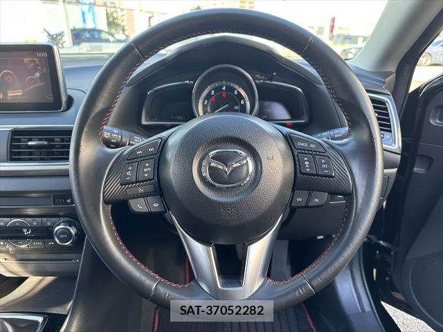 Mazda AXELA SPORT 2015-11 519204-7
