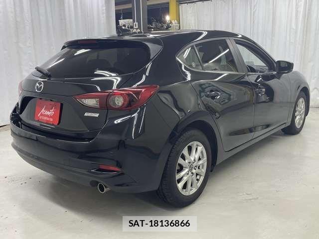 Mazda AXELA SPORT 2018-08 841705-4