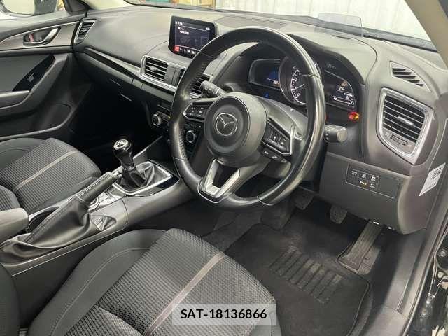 Mazda AXELA SPORT 2018-08 841705-5