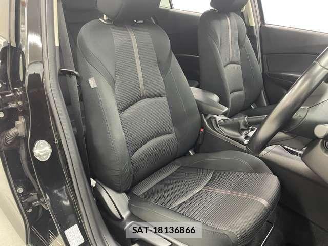 Mazda AXELA SPORT 2018-08 841705-6